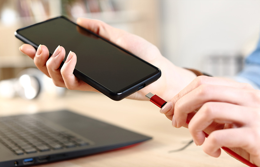 How Can You Charge Your Phone With a Laptop Charger its Advantages?